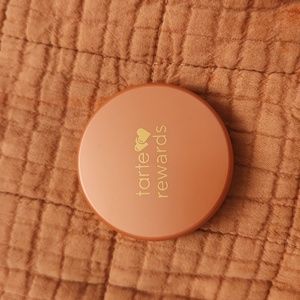Tarte blush